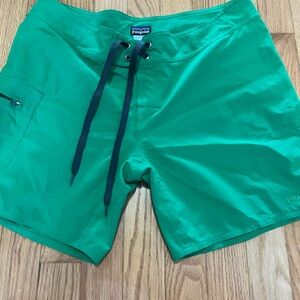 Patagonia womens Green board Shorts